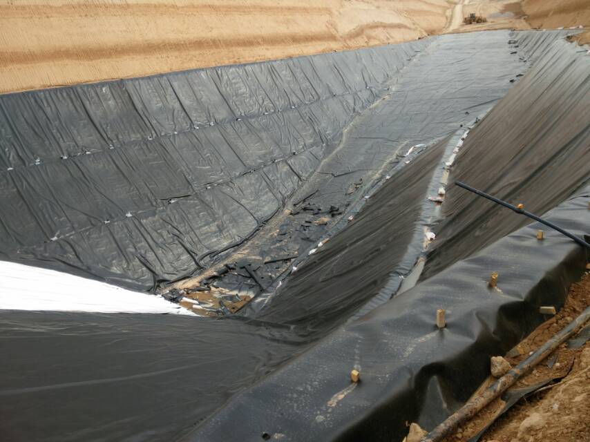 環保黑膜防滲工程